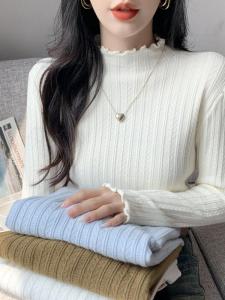 เสื้อสเวตเตอร์ถักคอปกสูงครึ่งตัวสีขาวสำหรับผู้หญิงในฤดูหนาว เสื้อชั้นในแบบใหม่ คอวี แขนยาว ทรงสลิมฟิต ปกติ