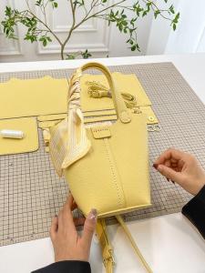 Bucket Bag Handmade DIY Woven Bag Homemade Material Bag Girlfriends Gift Fancy Womens Fashion Crossbody Bag Gift