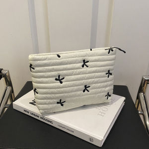 1pc Bow Embroidery Handbag Large Capacity Makeup Bag Pencil Mobile Phone Storage Bag with Zipper Toiletry Bag Fashionable Bag