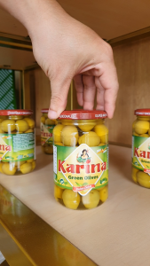 Trái oliu xanh nguyên hạt Karina Spanish Whole Green Olive 360gr
