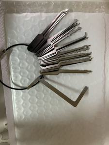 22IN1 Full Set Universal Wrench Suitable Tool Portable Tool for Unlocking Doors Use Opening Doors When Keys Are Forgotten