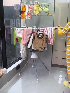 Foldable Stainless Steel Space aluminum Baby Clothes Hanger Drying Rack With wheels 晒衣架 曬衣架