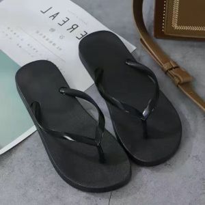 Dép Xỏ Ngón Nữ Mùa Hè Mới Nổi Tiếng Trên Internet Chống Trượt Đi Biển Thời Trang Đế Ngoài Chống Trượt Đa Năng Dép Xỏ Ngón PVC