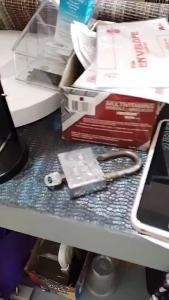 丨Dengan Tutup丨Tusukan Bill / Tusukan Bon / Nota Paper Spear/Tusukan Bill/Paku Tusukan Kertas Nota Bon Besi