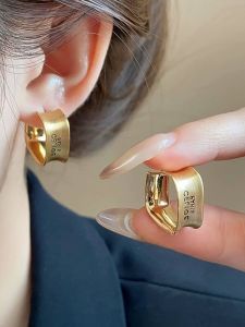 Fashionable Geometric Letter Square Earrings Womens Stylish Versatile Alloy Ear Studs Fresh out Handmade Jewelry Accessories