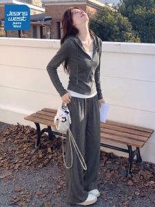 Jeanswest | Bộ Đồ Thể Thao Dạo Phố Nữ Phong Cách Mới Đầu Thu