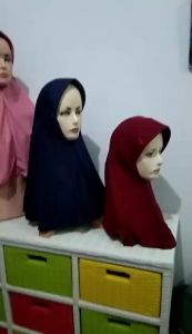 Beli 2 Gratis 1 Kerudung Sekolah Murah Hijab Sekolah TK SD SMP SMA Serut Renda Samping Asri