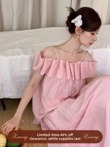 Bộ Áo Quây Dáng Cổ Điển và Chân Váy Pháp