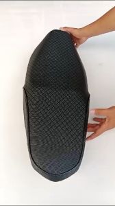 Sarung Jok Motor Beat Bebek - Cover Jok Tinggal Pasang - Grosir Jok Motor