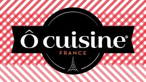 Ocuisine 4.1L Borosilicate Glass Oval Clear Casserole with Lid / Heat Resistance / Borosilicate Glass / Ovenware / Bakeware / Casserole Dish / Casserole / Mangkuk Kaca dan Penutup / Mangkuk Hidang / Made in France - 33cm