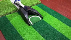 พรมหญ้าเทียมซ้อมพัตต์กอล์ฟ กับ หลุมกอล์ฟระบบออโต้รีเทิร์น (GL004) (DB006)