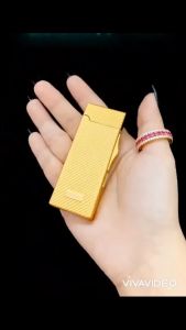 HỘP QUET-BẬT LỬA GA KHÒ VÂN KIM CƯƠNG THIẾT KẾ KIM LOẠI