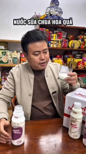 Nước Sữa Chua Trái Cây UKF Thơm Ngon Chai 500G