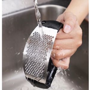 Dụng Cụ Xay Tỏi Ớt Cầm Tay Garlic Press Bằng Inox Không Gỉ  Nghiền Tỏi Tiện Ép Tỏi Thủ Công Dễ Lau Chùi-HAUSE