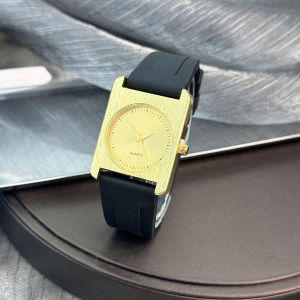 New Square Womens Watch Fashionable Large Dial Quartz Watch for Women High-end Silicone Strap Ladies Wristwatch