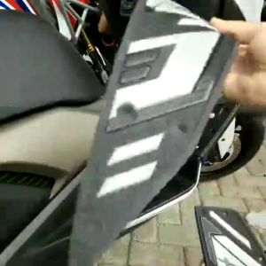 Aksesoris Karpet Motor Pijakan Kaki New Xmax Connected 2023 2024 Bahan Karet Tebal Anti Slip