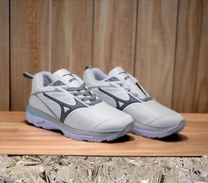 SEPATU VOLI CEWEK SEPATU SENAM SEPATU VOLI MIZUNO WANITA
