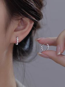 Elegant S925 Pure Silver Twisted Women's Earrings: Minimalist Design Luxury Fashion Jewelry
