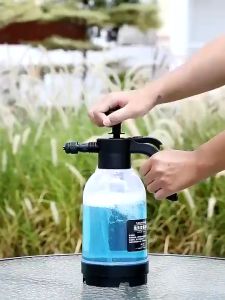 2L Hand Pump Foam Sprayer: A Comprehensive Guide