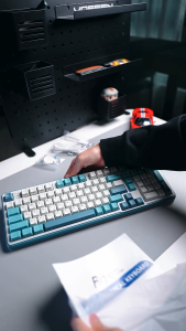 RK ROYAL KLUDGE S98 Wireless Gaming Keyboard with Smart Display & Knob Wired Bluetooth Hot Swappable Mechanical Keyboard 98 Keys Computer Keyboard with PBT Keycaps for Gamer