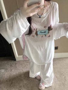 Áo thun dệt kim tay dài trắng dáng rộng mỏng thoáng khí