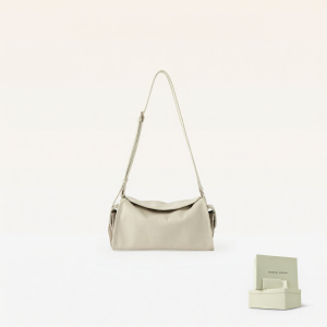 VANESSA HOGAN | Luxurious Drum Camera Handbag Leather