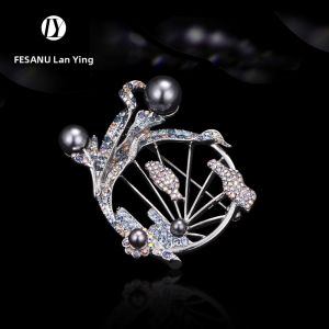 FESANU | Elegant Chinese Style Crystal Brooch