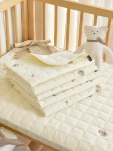 ANYOUBI | Waterproof Breathable Baby Mat