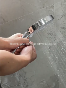 3 in 1 Oval Shower Head Set With Hose High Pressure Bathroom Shower 3 Spray Modes With Free-punching Holder