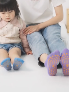 LJMOFA Kids Rubber Sock Soft Cozy Elastic Cotton Sock for Kids 1-12 Yrs Indoor Non-slip Sock