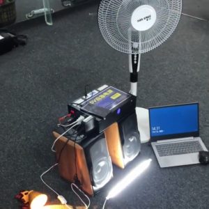 Solar Energy Power Station 220V 500W Power Station 180000mAh Portable Big Capacity With Light