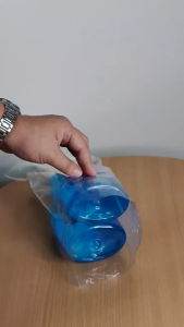 ฟิล์มหดขวดน้ำยาเช็ดกระจก แบบหัวพ่น งานโค้ง กันฝุ่น ใช้งานง่าย Shrink film