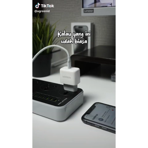 UGREEN Kepala Charger Fast Charging 30W 25W 20W 18W 10W for iPhone
