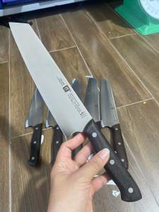 Dao thái đức cán gỗ siêu bén mới 98%