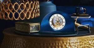 SEIKO CLOCKS นาฬิกา Décor รุ่น AZ757L ขนาด 7.71 x 12.99 นิ้ว