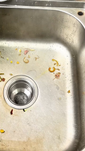 LANADI Bột thông cống – Giải pháp thông tắc bồn cầu lavabo ống thoát nước nhanh chóng hiệu quả