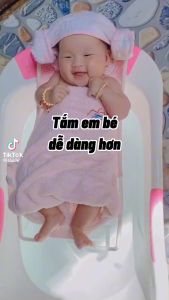 Lưới tắm cho bé sơ sinh ghế tắm cho bé kèm gối tiện lợi chống trơn trượt bảo vệ cột sống an toàn cho bé