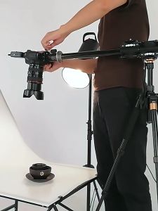 แขนบูม สำหรับติดกล้องหรืออุปกรณ์ ยาว การร่วมกับขาตั้ง คานบูม เทียบกันได้แข็งแรง สำหรับการใช้ด้วย คอมพิวเตอร์ ในสากลของบริเวณที่ต้องการ