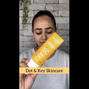 DOT KEY Vitamin C + E Super Bright Sunscreen Spf 50 | Water-LightUVA/UVB & Blue Light Protection | For Even Toned & Glowing Skin|With Liquid Spf 50+++   80 gm