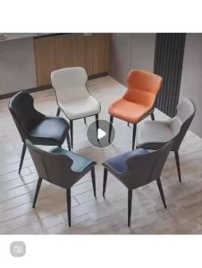 เก้าอี้ หนัง PU สีเทา ทำความสะอาดง่ายและทนต่อการใช้งาน รับน้ำหนักได้ดี