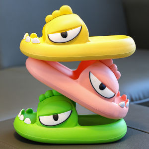 Children-King Dép đi trong nhà trẻ em bé trai bé gái hoạt hình mùa hè dễ thương dép tông thường ngày thể thao màu xanh lá cây màu hồng dép công chúa giày cá mập tuổi teen phong cách hàn quốc thời trang chạy bãi biển đế bệt mềm bé selipar budak lelaki