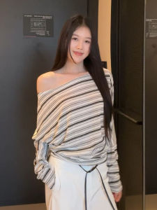 YUEZHONGWEI | Áo thun nữ tay dài mùa hè mỏng màu khối kẻ sọc hở vai áo khoác ngoài rộng rãi tay lửng máy lạnh chất liệu cotton pha trộn