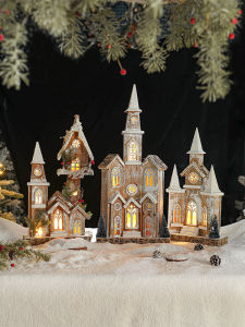 Gangheng Christmas Decorative Illuminated Wooden House Display Piece Scene Arrangement Shooting Props Wooden Building Ornament