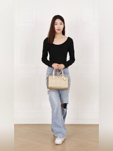 Original Classic Old Flower Medium Light Luxury Boston Bag Womens New Version Rowan Single Shoulder Cross Shoulder Handbag CH486 size: 25*15*12cm