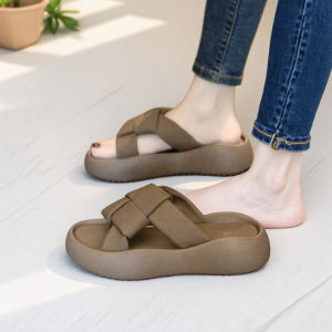 รองเท้าแตะพื้นนุ่มกันลื่นสำหรับผู้หญิงในช่วงฤดูร้อนที่สวมใส่สบายและหลากหลาย รองเท้าแตะแบบสวมหัวสุดเก๋