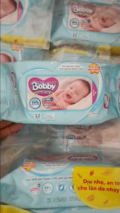 Thùng 30 Gói / 15 Gói Khăn Ướt Bobby Không Mùi Hương Cho Trẻ Nhỏ Và Người Lớn - Gói 32 Tờ Date Mới -  Kho Bỉm Thanh Ngân