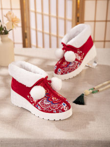 Thick Bottomed Fleece Lined Snow Boots Womens Winter Warm Hanfu Style Shoes Red New Year Celebration Boots for Young Adults