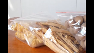 100pcs Clear Thickened PE Self Sealing Bags 4x6 9x13 10x20 14x20 cm Zip Poly Package Storage Plastic