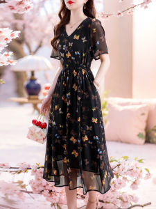 DAIXIANGFEIZI | Floral Chiffon Dress Waist Cinching V-Neck Slimming Grace Mid-length