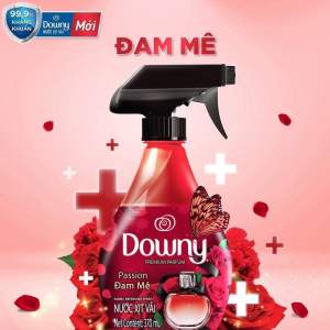 Xịt Vải DOWNY hương Đam mê Khử Mùi Và Chống Khuẩn 999% Chai 370ml